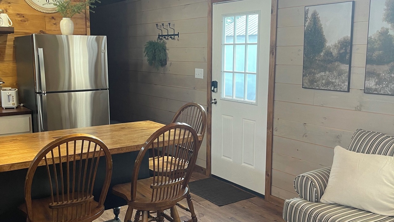 Photo of Livingroom in Benton