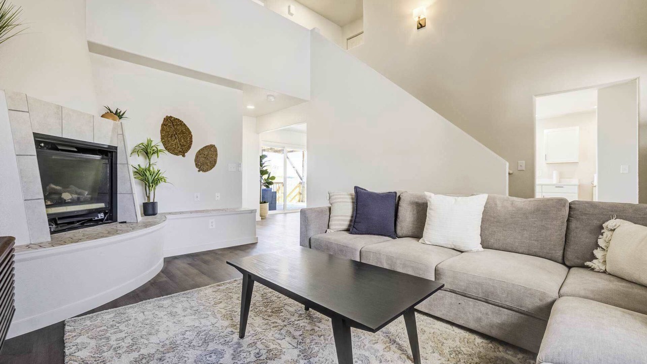 Photo of Livingroom in Pueblo West