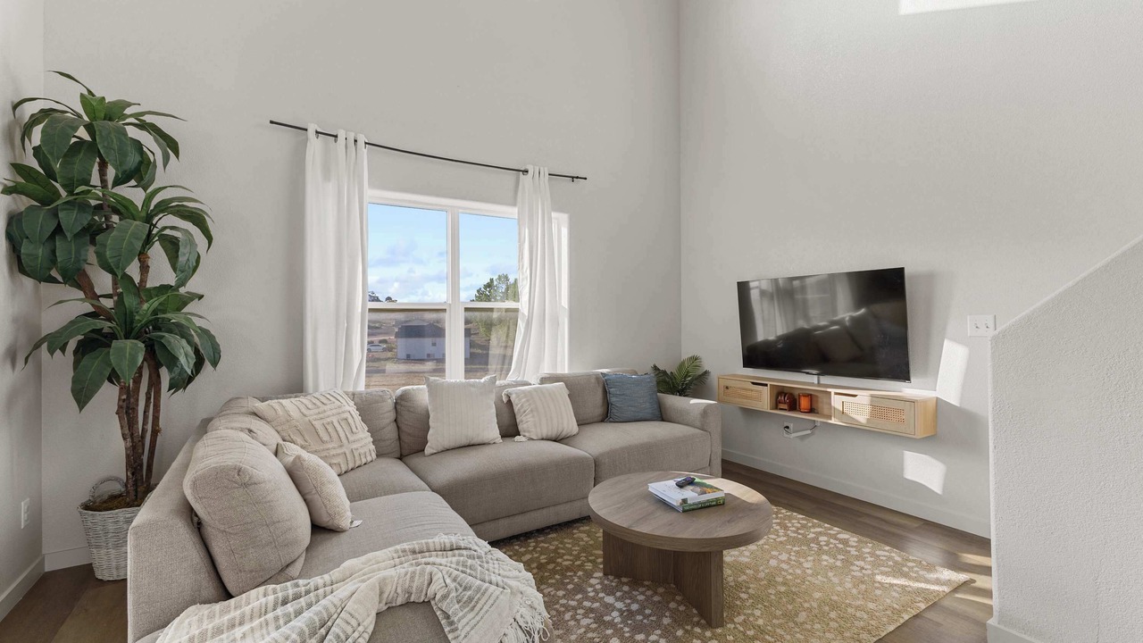 Photo of Livingroom in Pueblo West