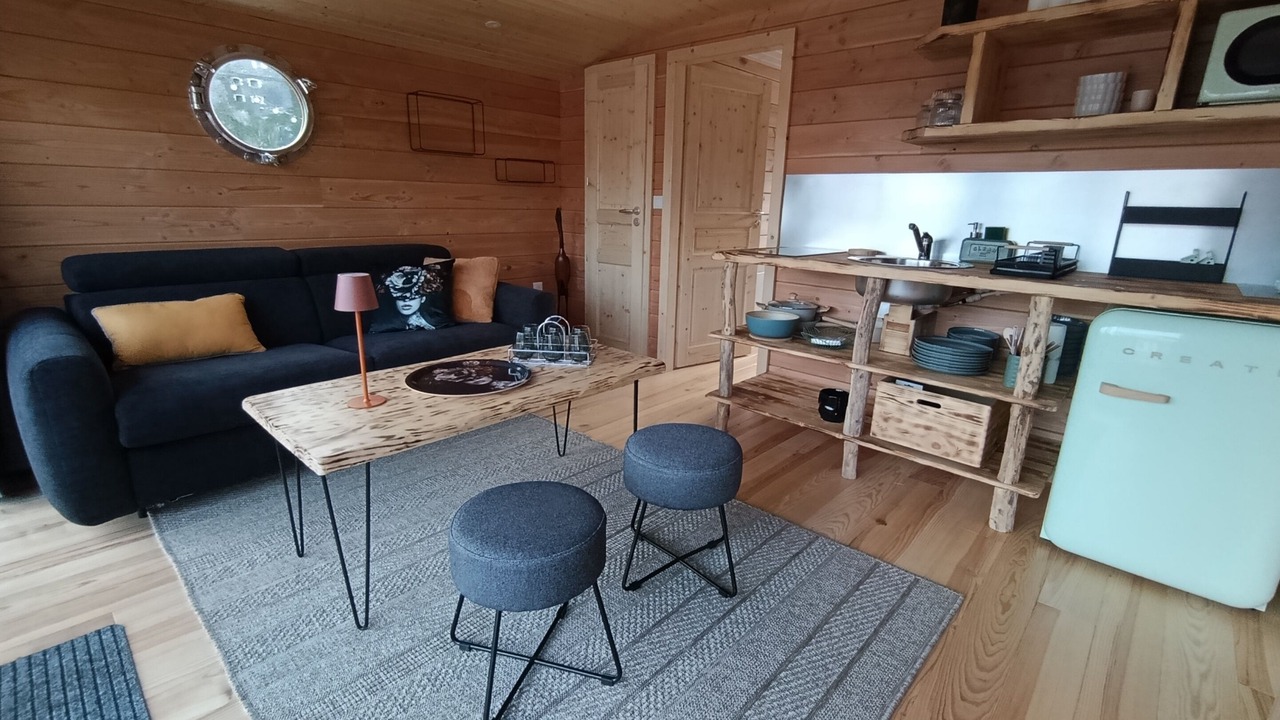 Photo of Livingroom in Downtown Angers