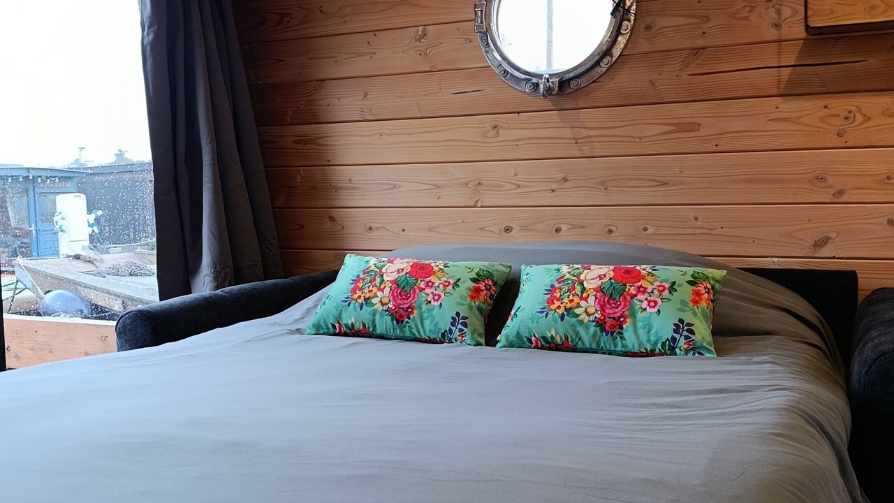 Photo of Bedroom in Downtown Angers