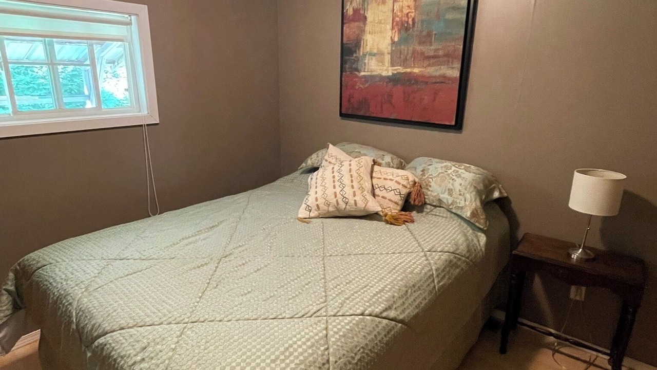 Photo of Bedroom in Oliver Paipoonge