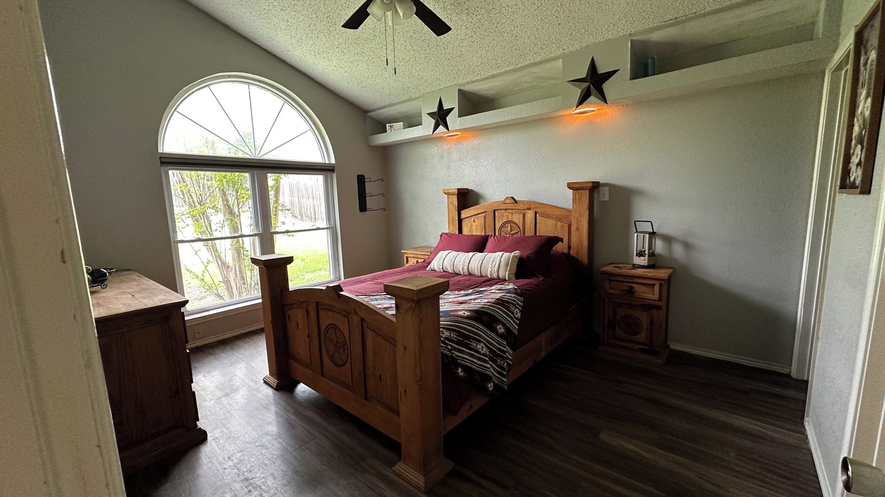 Photo of Bedroom in Cibolo