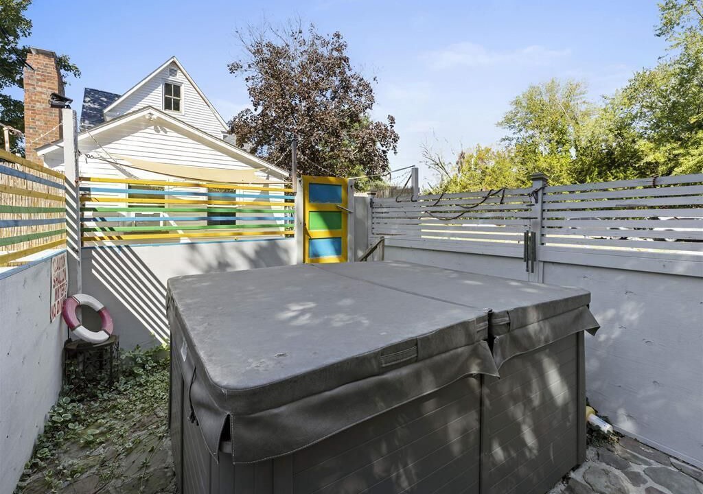 Photo of Outdoor in Green Creek