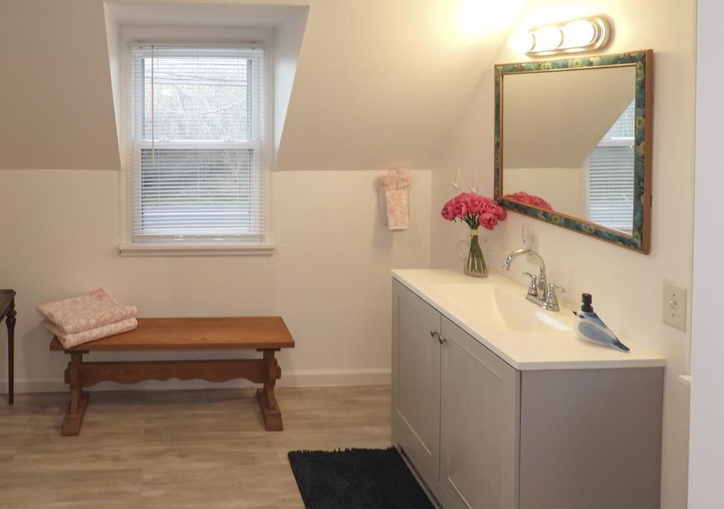 Photo of Bathroom in Green Creek