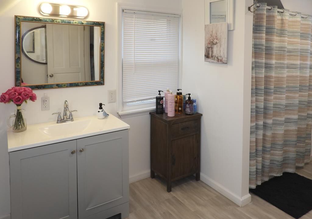 Photo of Bathroom in Green Creek