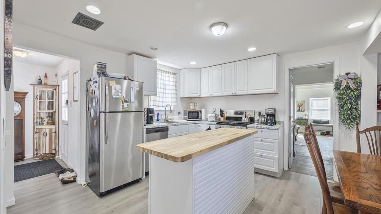 Photo of Kitchen in Green Creek