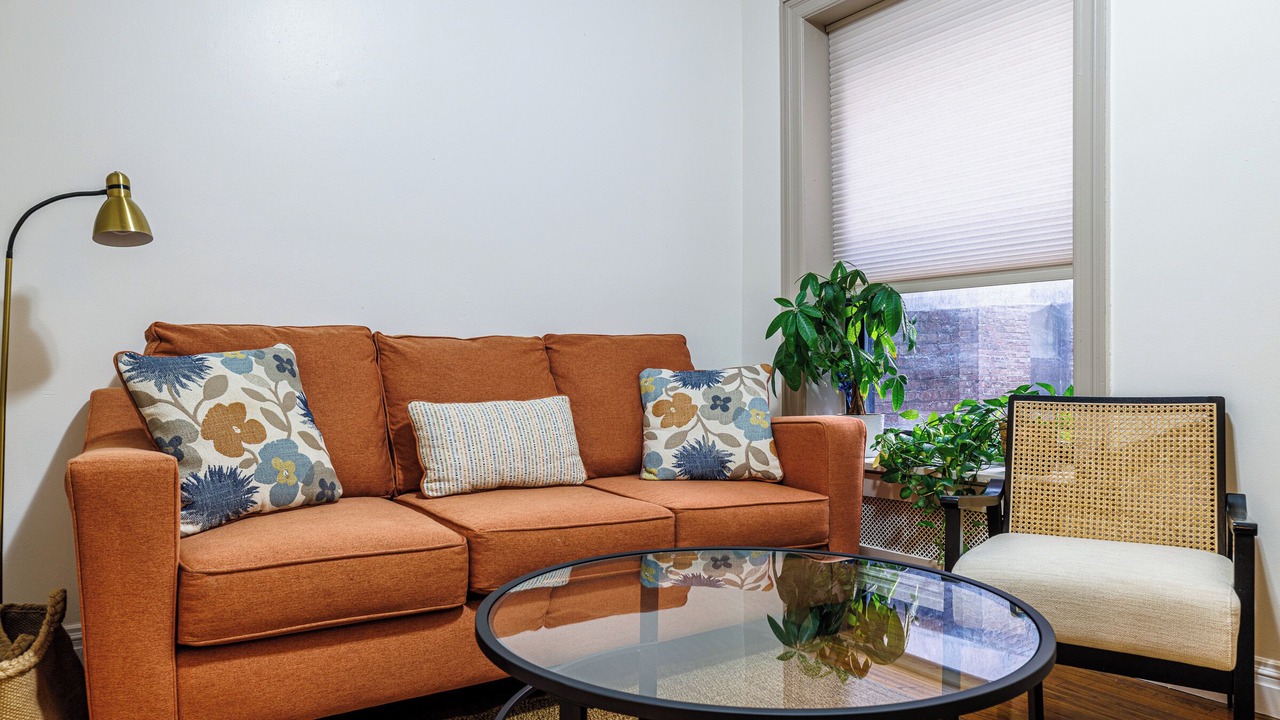 Photo of Livingroom in Manhattan Valley