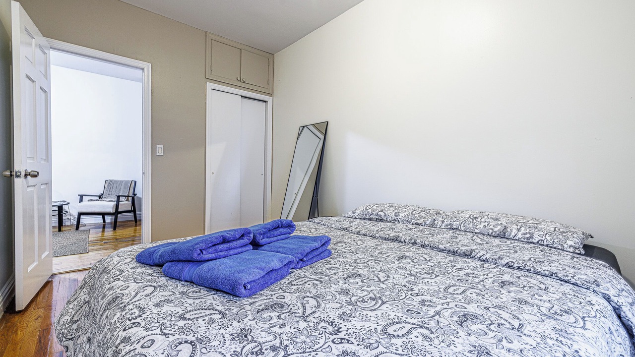 Photo of Bedroom in Manhattan Valley