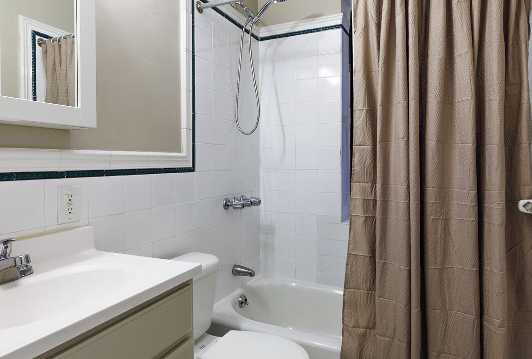 Photo of Bathroom in Manhattan Valley