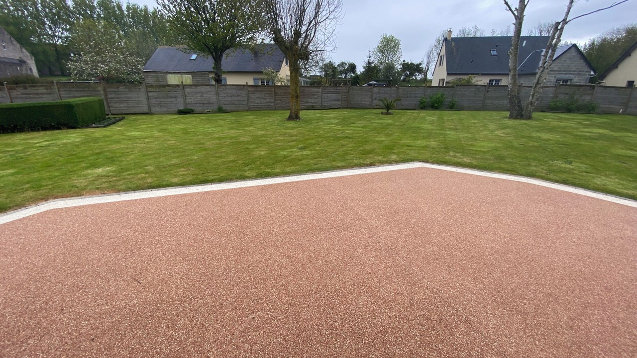 Photo of Outdoor in Crepon