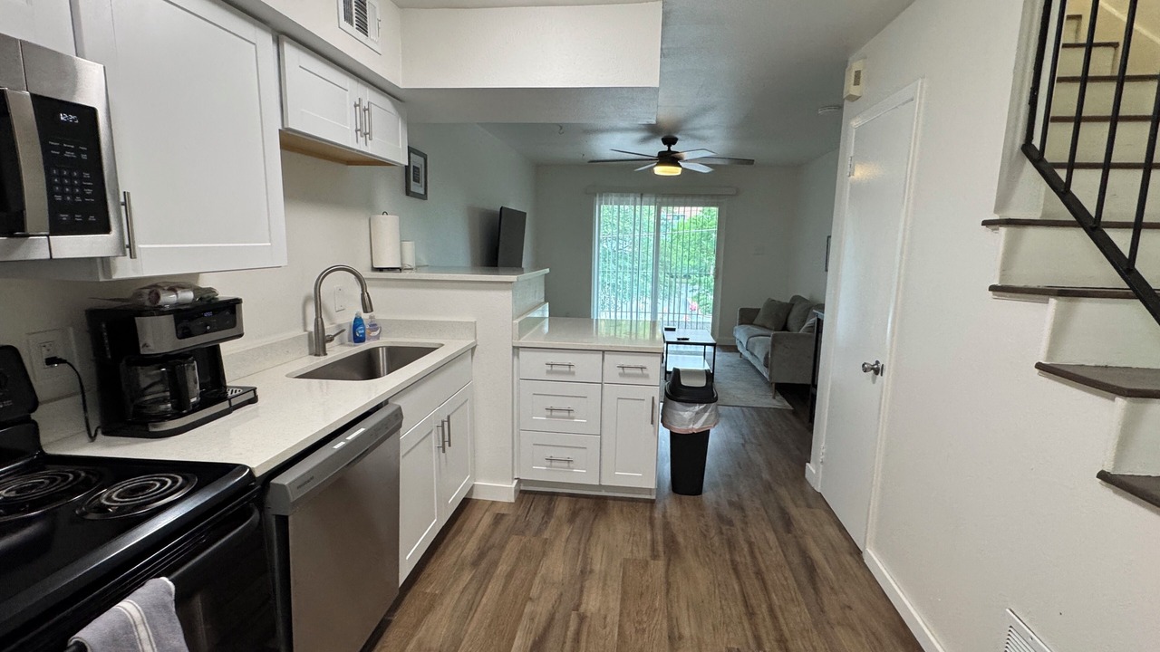 Photo of Kitchen in Capital View