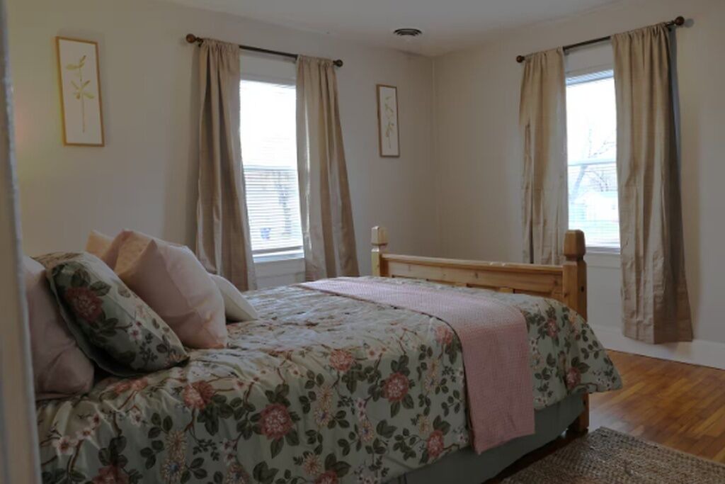 Photo of Bedroom in Fredericksburg