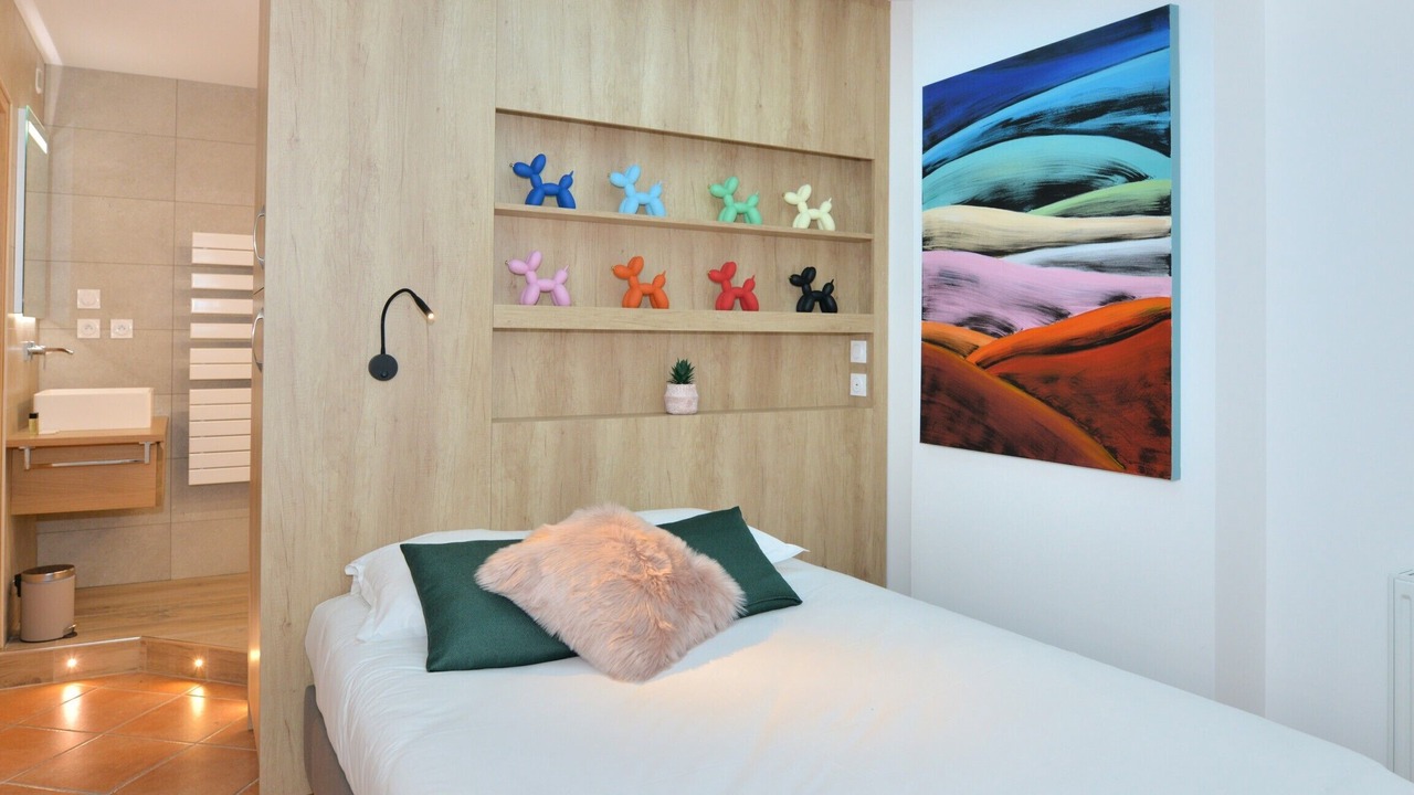 Photo of Bedroom in Old Lyon