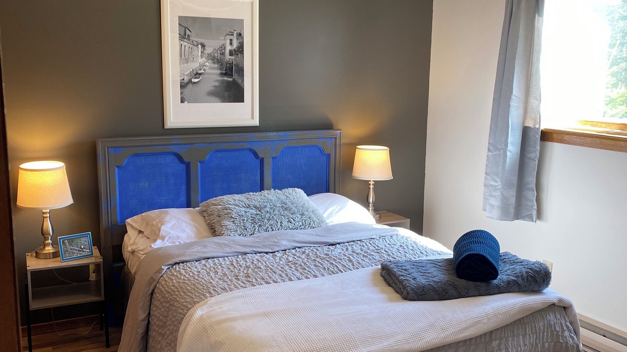 Photo of Bedroom in Georgian Bluffs