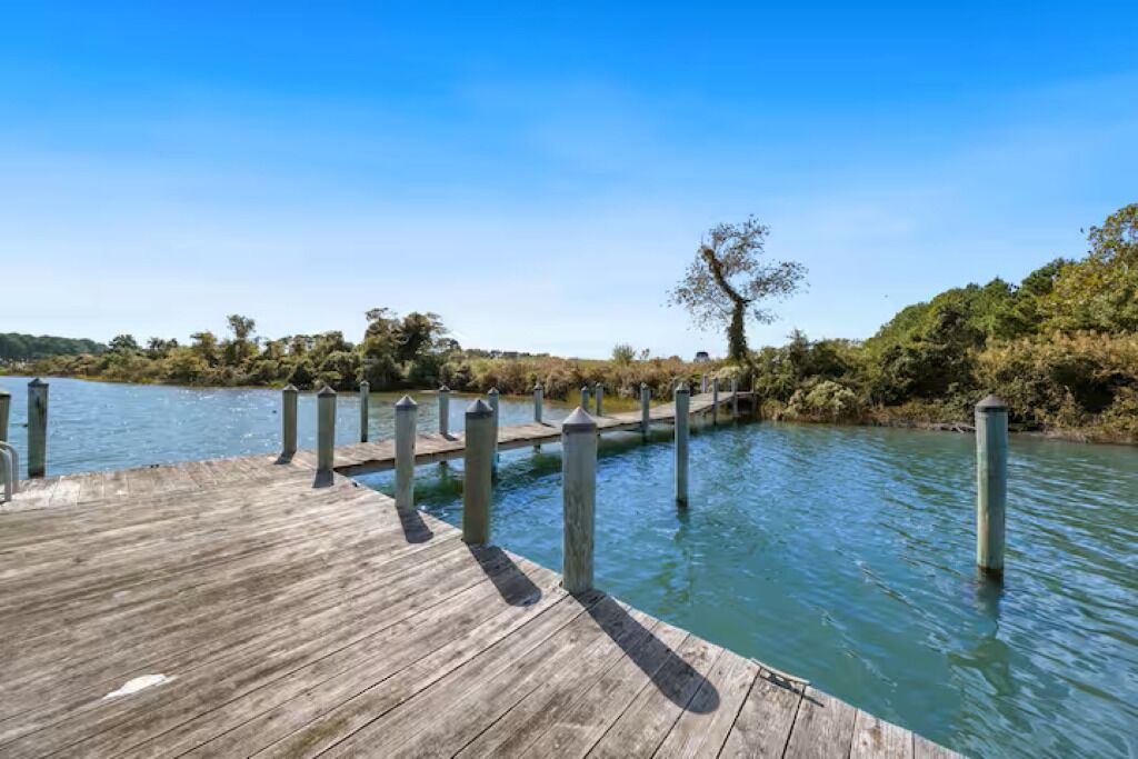 Photo of Others in Reedville