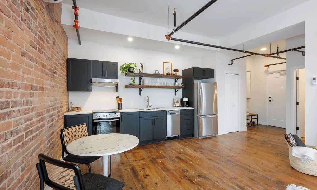 Photo of Kitchen in Renfrew