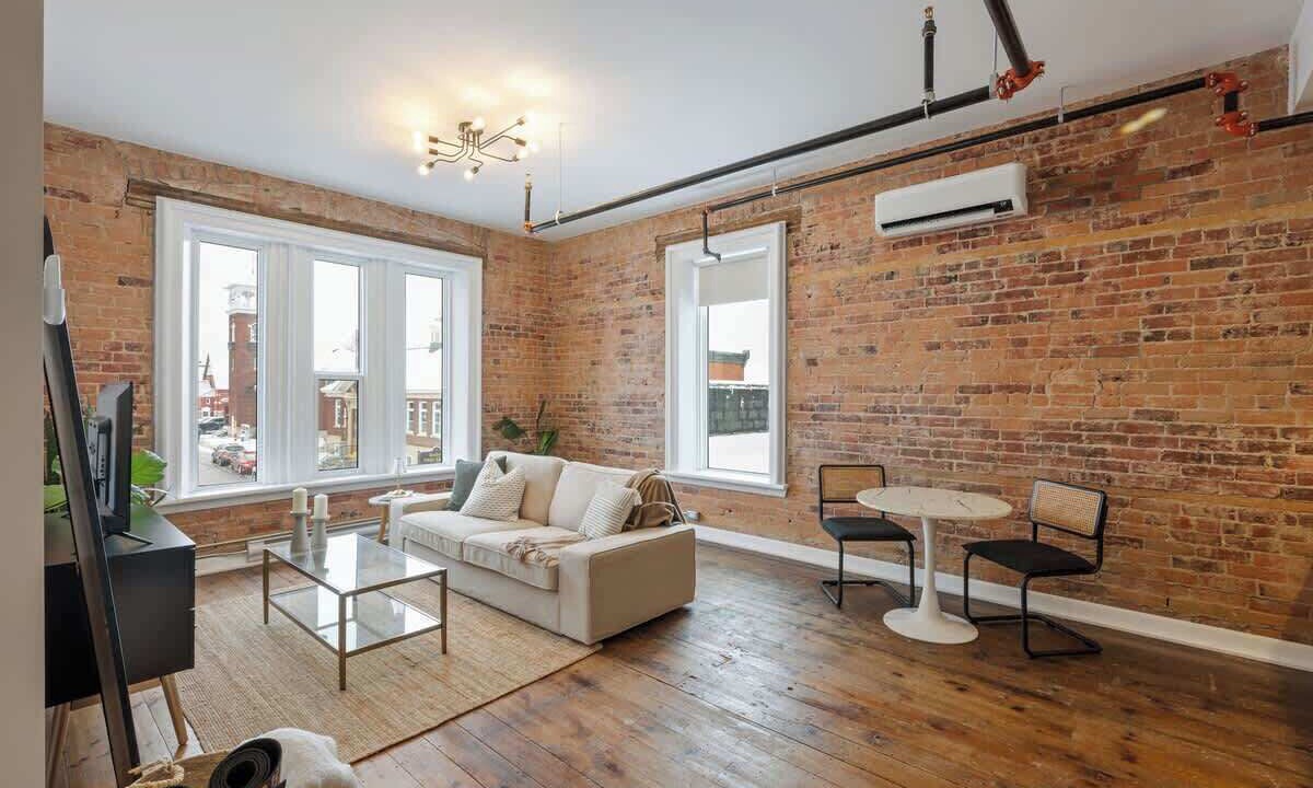 Photo of Livingroom in Renfrew