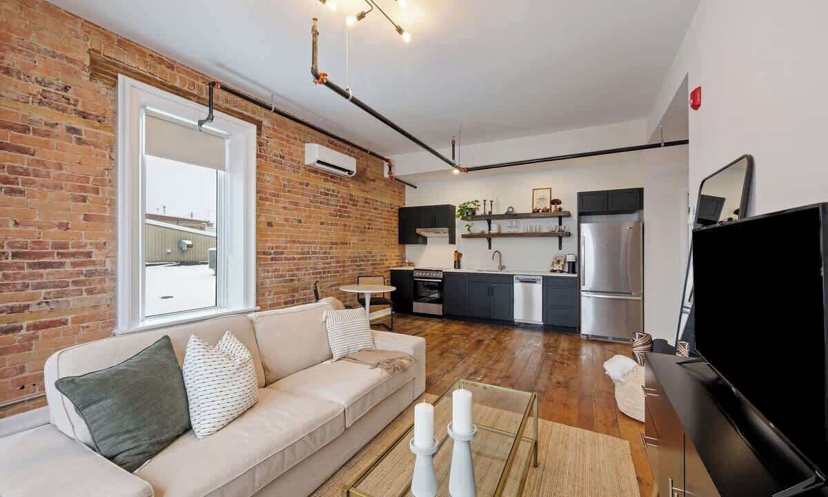 Photo of Livingroom in Renfrew