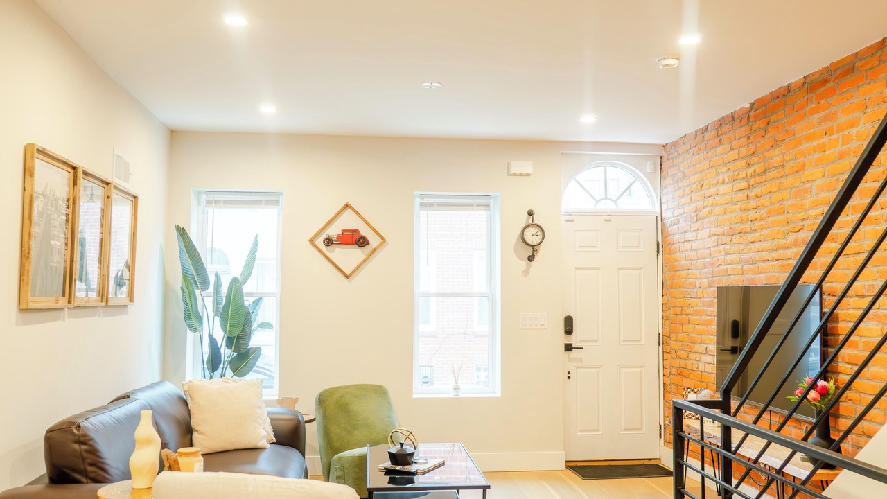 Photo of Livingroom in Brewerytown
