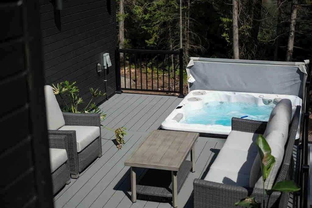 Photo of Patio Balcony in Calabogie
