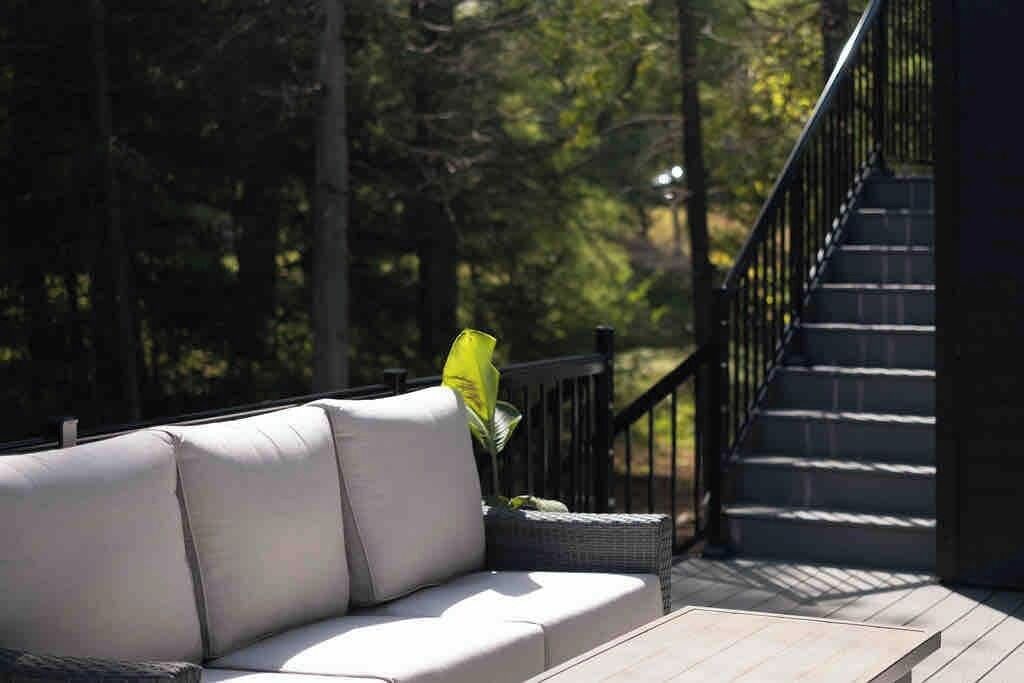 Photo of Patio Balcony in Calabogie