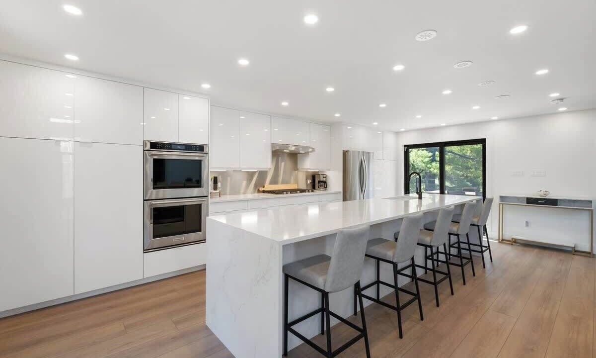 Photo of Kitchen in Calabogie