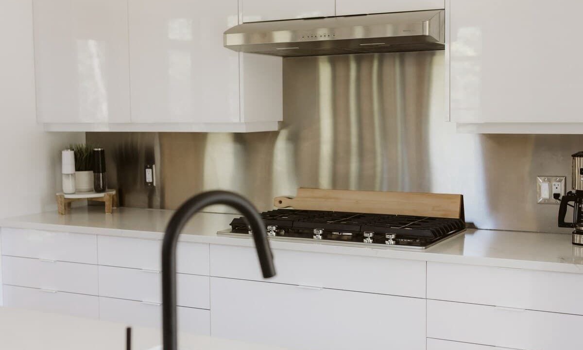 Photo of Kitchen in Calabogie