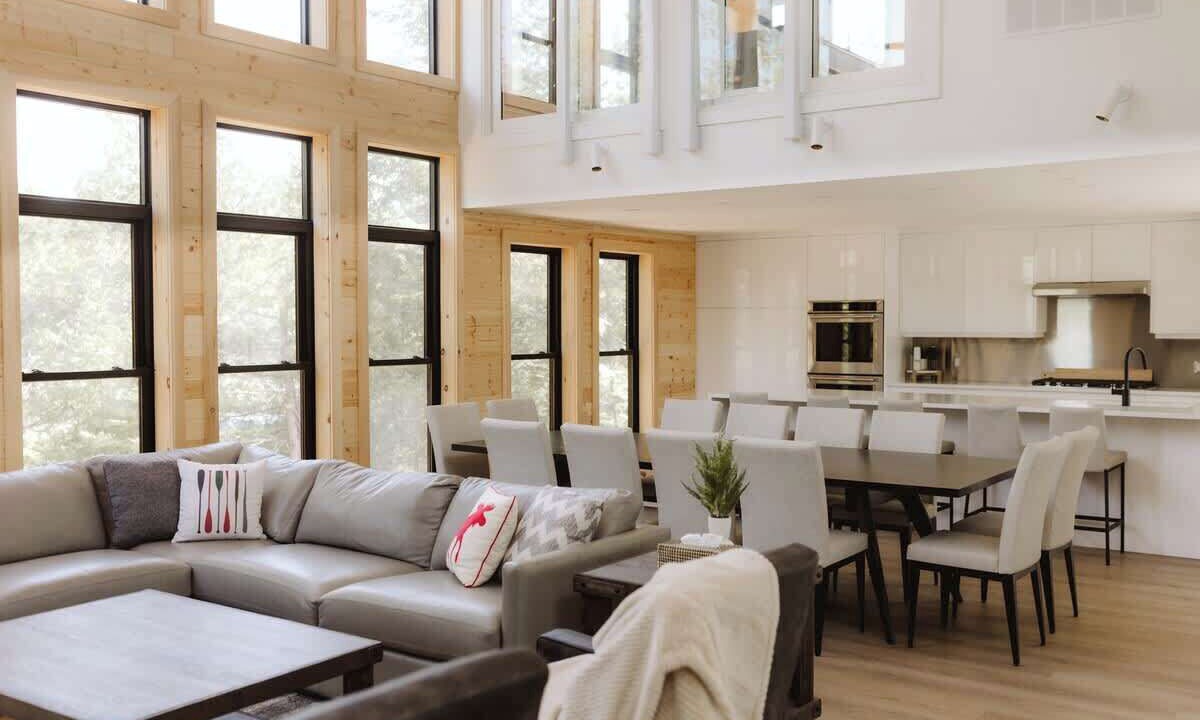 Photo of Livingroom in Calabogie