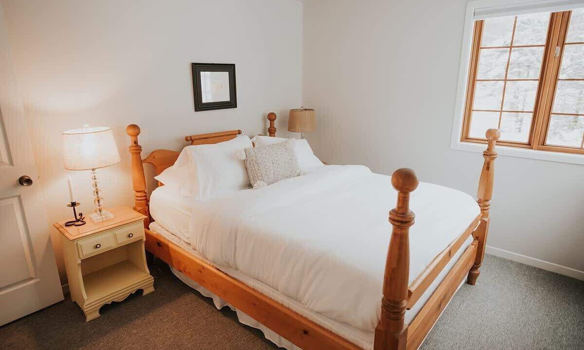 Photo of Bedroom in Calabogie