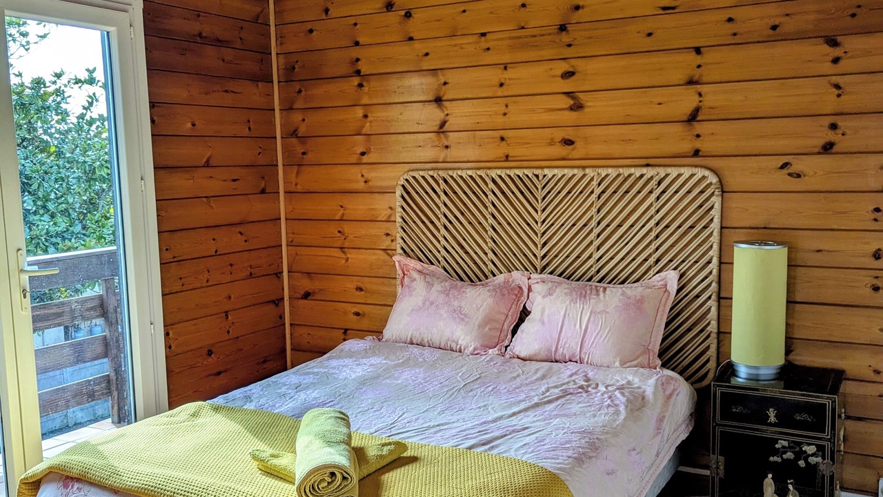 Photo of Bedroom in Prignac-et-Marcamps