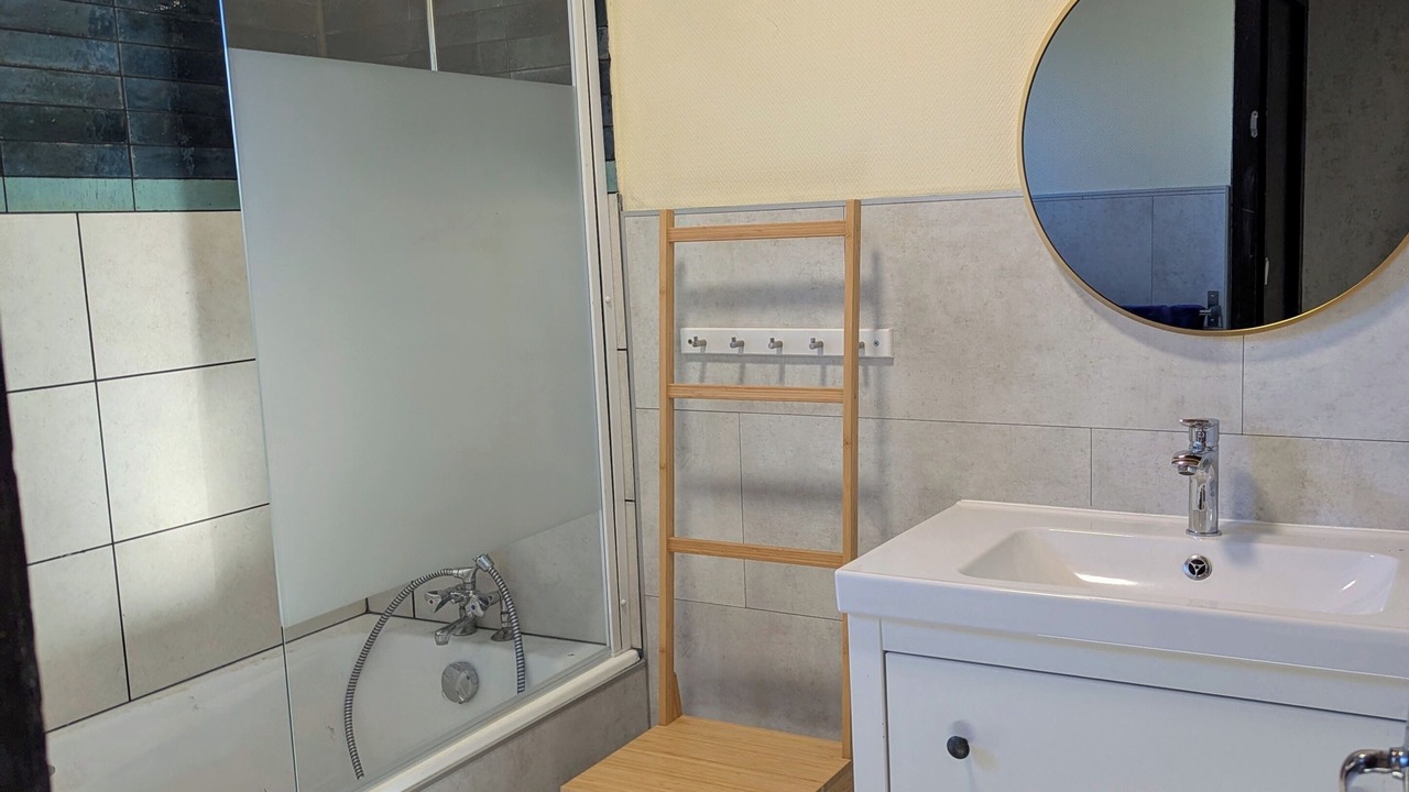 Photo of Bathroom in Prignac-et-Marcamps