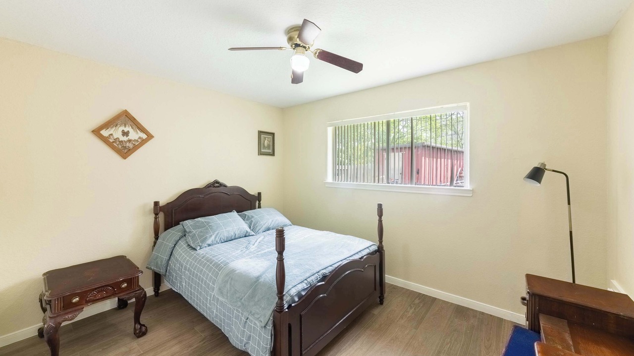 Photo of Bedroom in Texas City