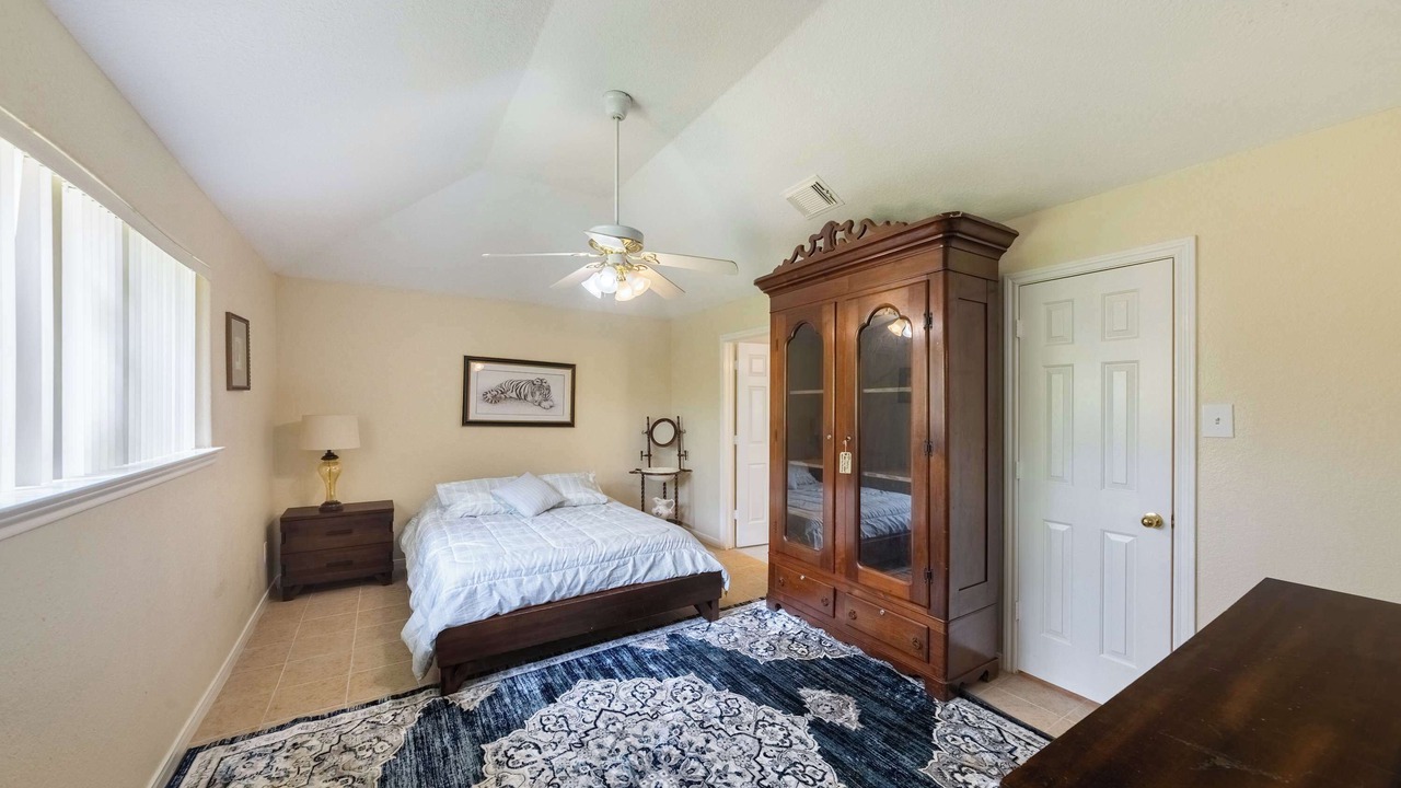 Photo of Bedroom in Texas City