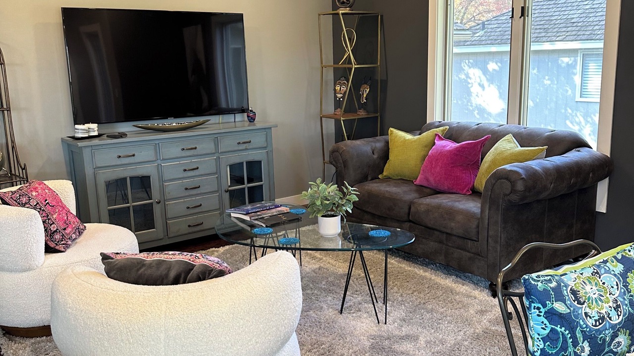 Photo of Livingroom in Eden Prairie