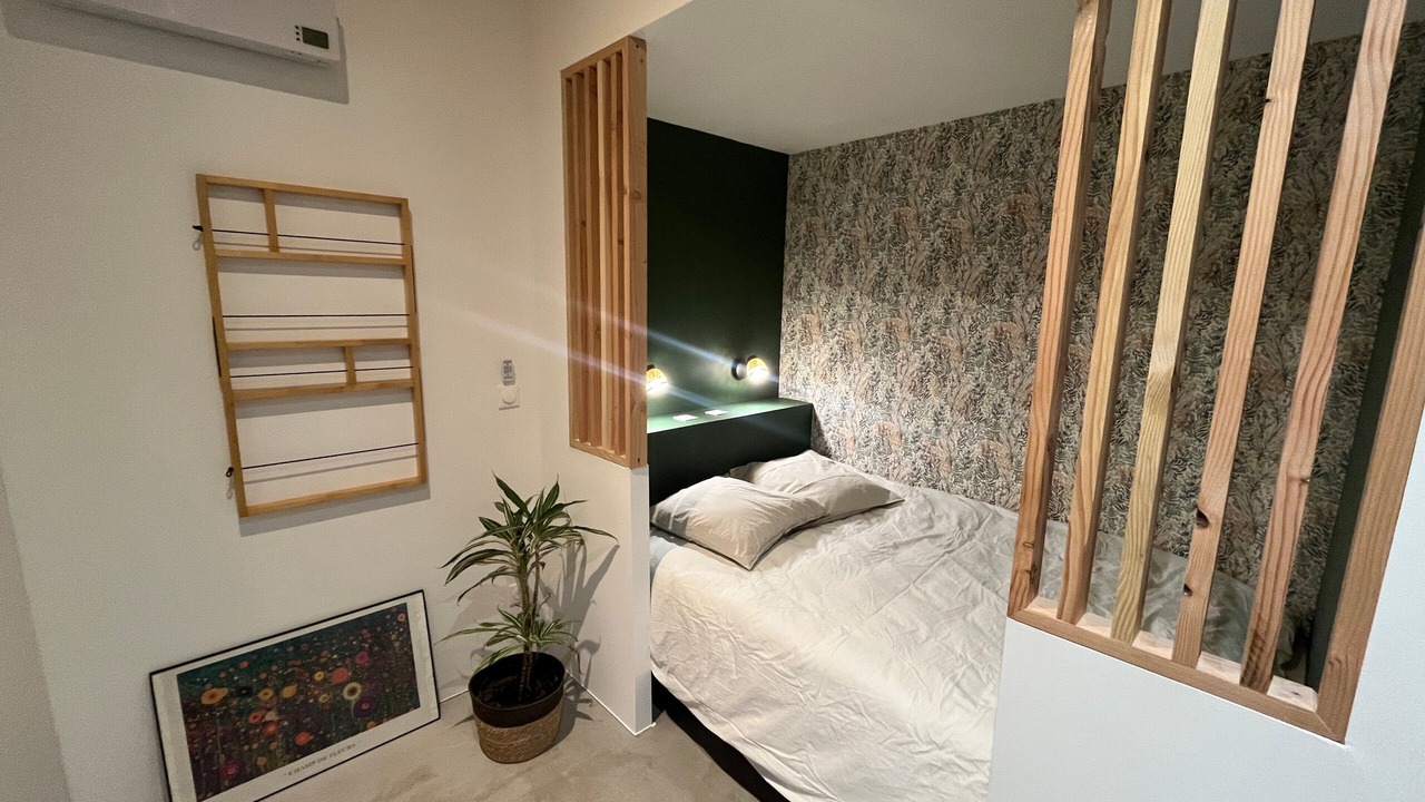 Photo of Bedroom in Le Pian-Medoc