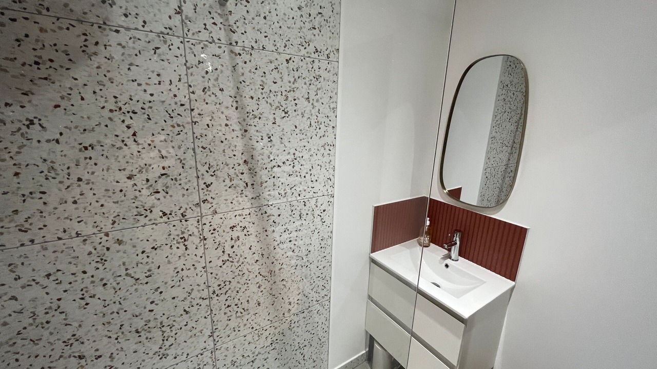 Photo of Bathroom in Le Pian-Medoc
