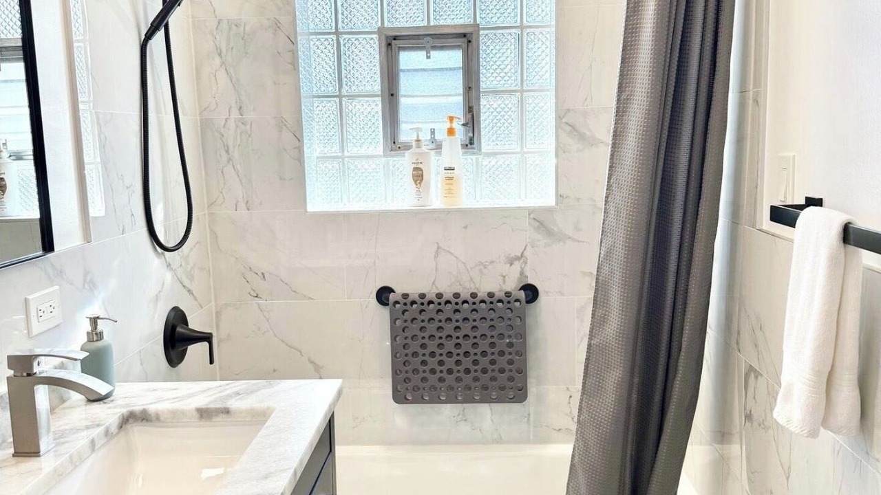 Photo of Bathroom in West Ridge