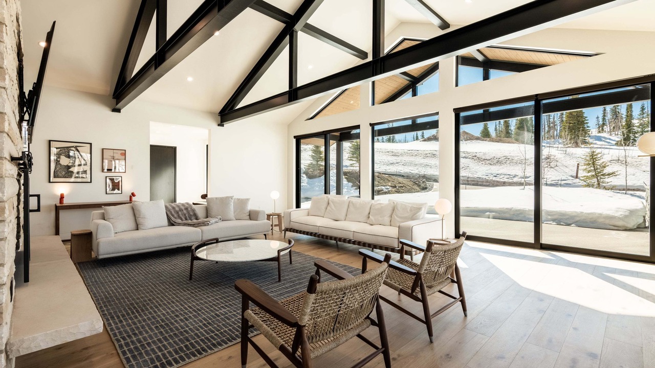 Photo of Livingroom in Empire Pass