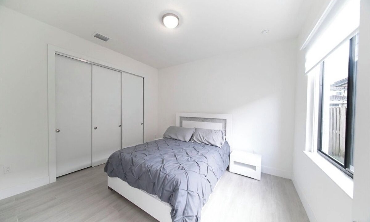 Photo of Bedroom in Tamiami