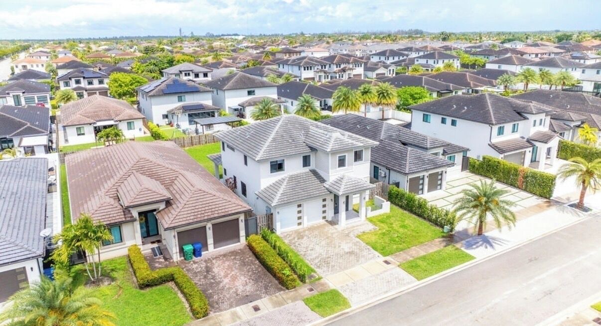 Photo of Outdoor in Tamiami