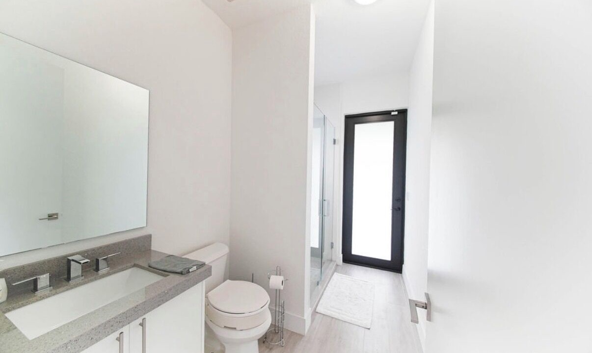 Photo of Bathroom in Tamiami
