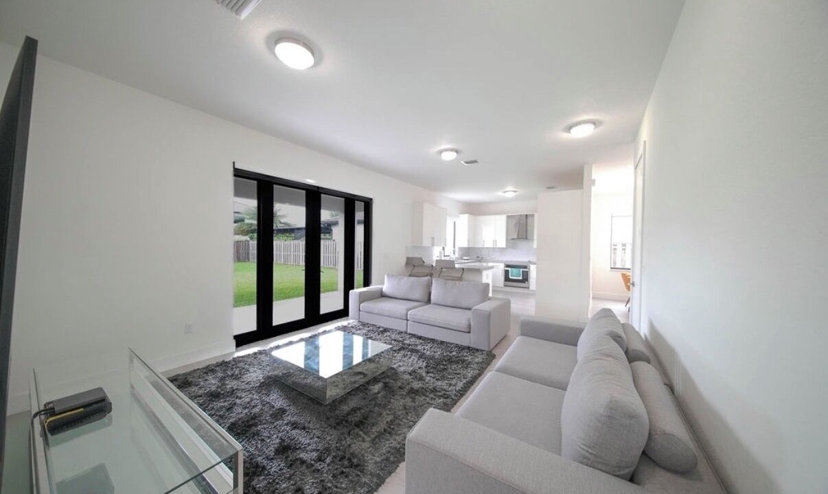 Photo of Livingroom in Tamiami