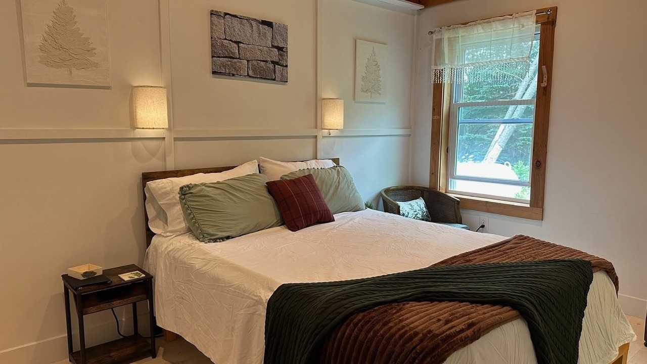 Photo of Bedroom in Machiasport
