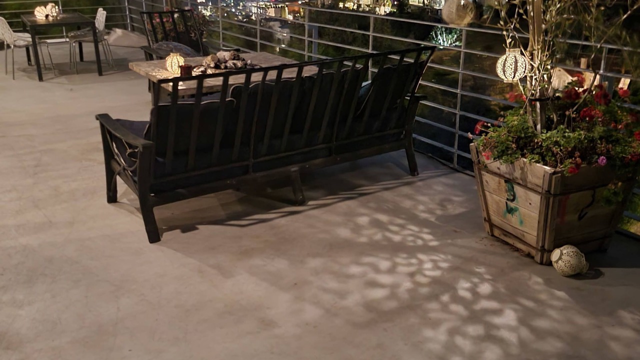 Photo of Outdoor in Hollywood Hills West