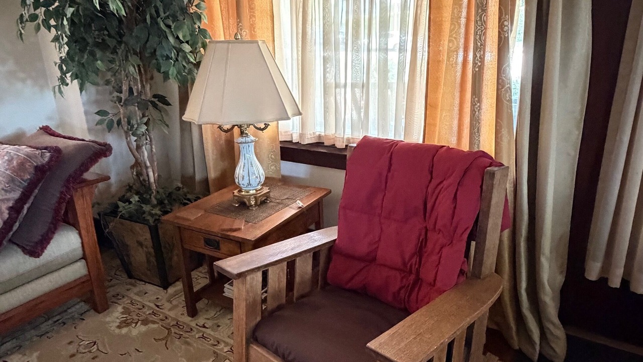 Photo of Livingroom in Pasadena