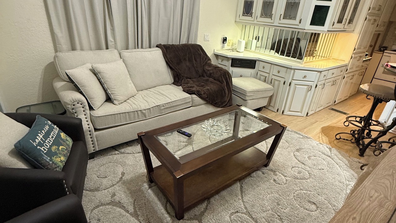 Photo of Livingroom in Diplomat