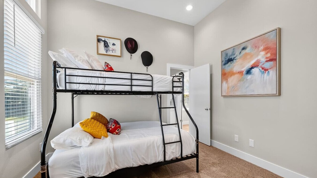 Photo of Bedroom in Southeast Houston