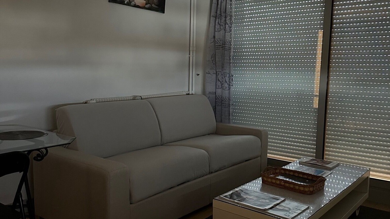 Photo of Livingroom in Clamart