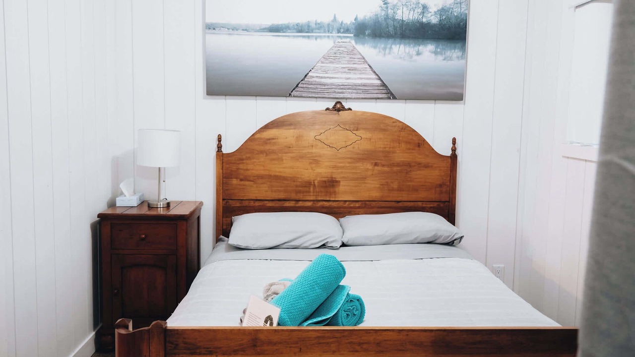 Photo of Bedroom in Frampton